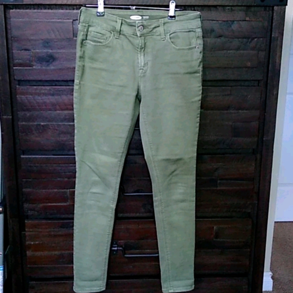 Old Navy skinny jeans